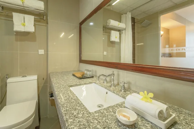 شقة بريميير بسريرين كينج بغرفتي نوم، Eden Plaza Danang 9/10