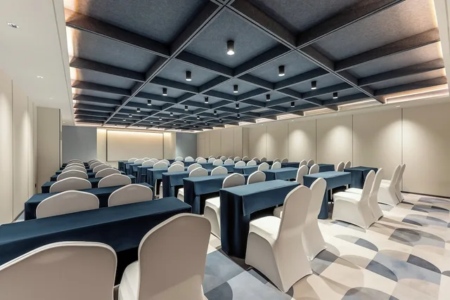 Holiday Inn Express Beijing Lize Business District By Ihg، بكين 42/50