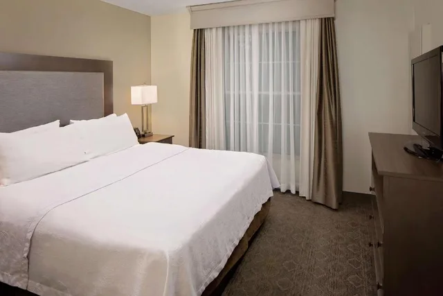 جناح بسرير كينج بغرفة نوم واحدة لذوي الإعاقة، Homewood Suites by Hilton Boston-Billerica/Bedford/Burlington 1/2