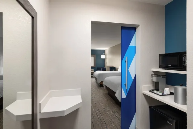 غرفة قياسية بسرير فردي، Holiday Inn Express Suites Boynton Beach West 6/6