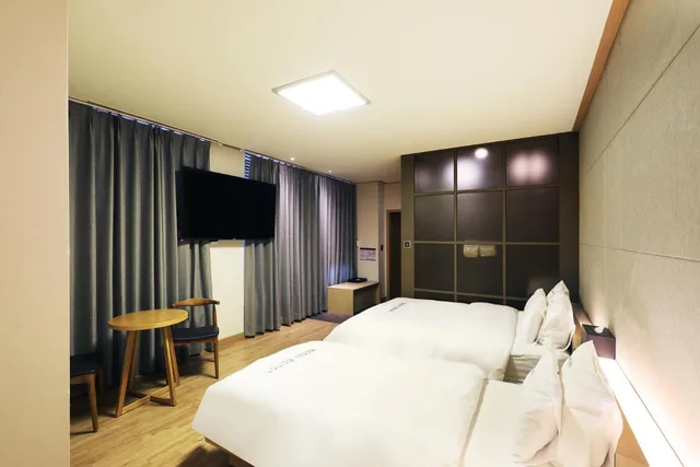 غرفة سوبيريور بسريرين منفصلين، Hotel Food & Tour 3/10
