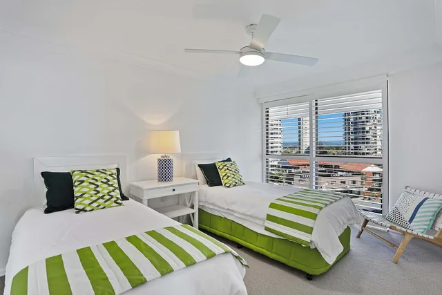 شقة سوبيريور بسريرين كوين وسريرين منفصلين بإطلالة على المرسى بـ3 غرف نوم، De Ville Apartments 2/9