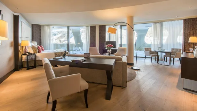 جناح تنفيذي بسرير كينج، AlpenGold Hotel 4/4