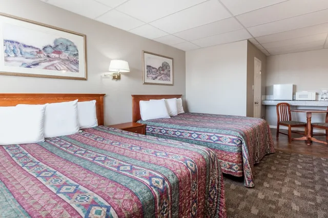 غرفة بسريرين كوين للمدخنين، Tel Star Motel 2/3