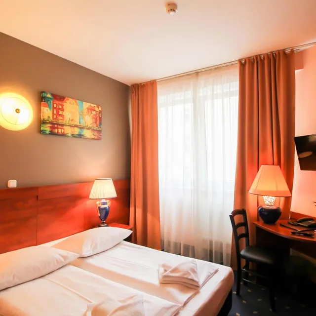 غرفة بسرير مزدوج، Atrium Charlottenburg 2/10