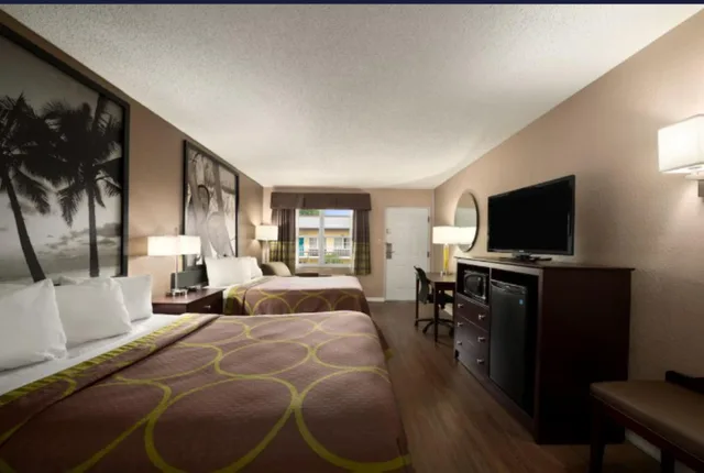 جناح بسريرين كوين، Super 8 by Wyndham Ellenton Bradenton Area 2/5