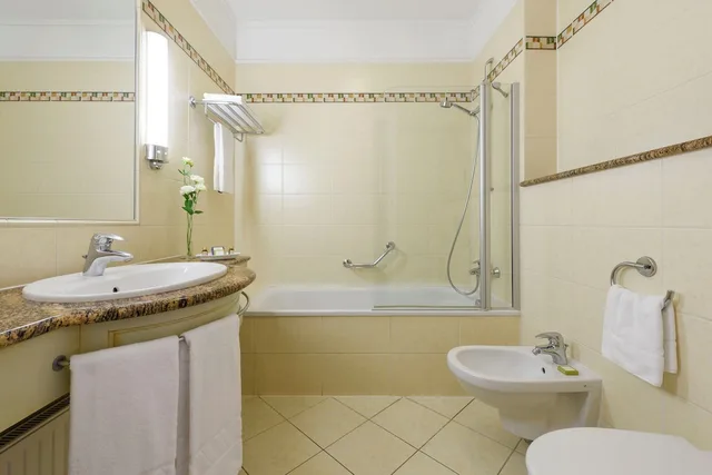 غرفة كلاسيكية بسرير مزدوج بغرفة نوم واحدة، Danubius Hotel Astoria City Center 6/8