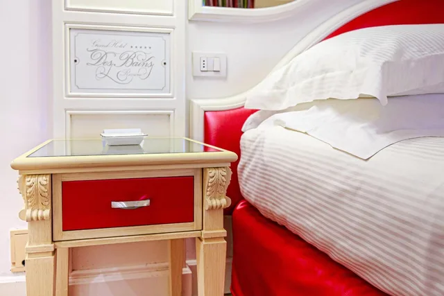 Classic, Double or Twin Bed, Pool View, Grand Hotel Des Bains 4/10