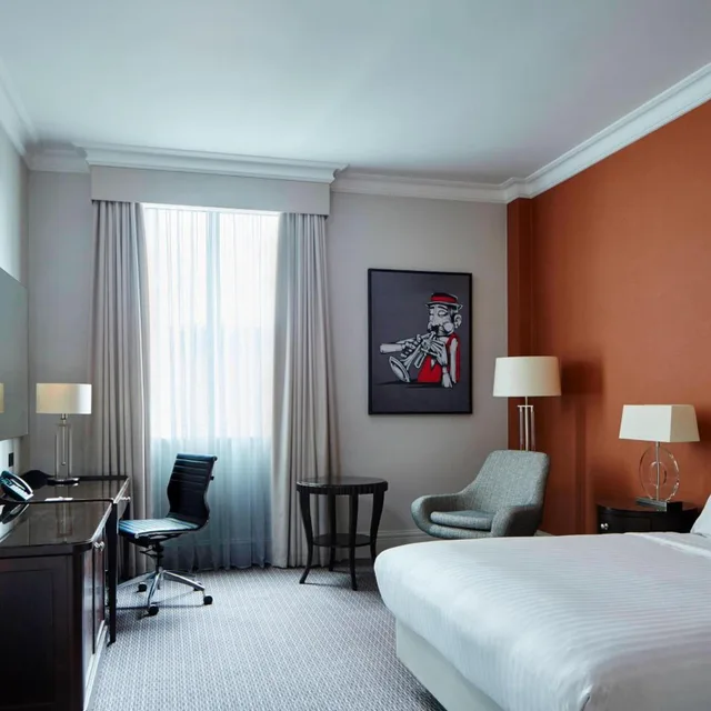 غرفة ديلوكس بسرير كينج أو كوين، Bristol Marriott Royal Hotel 1/8
