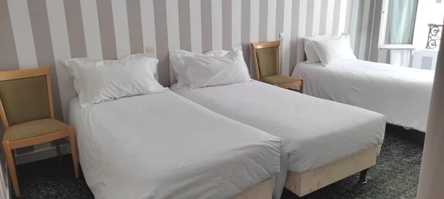 غرفة ثلاثية، GRAND HOTEL DU HAVRE 8/10