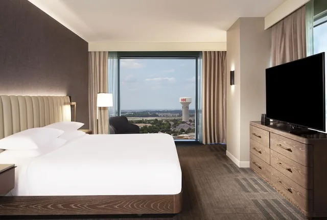 غرفة بسرير كينج لذوي الإعاقة، Hyatt Regency Frisco Dallas 1/5