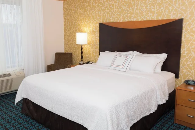 جناح بسرير كينج لذوي الإعاقة، Fairfield Inn Suites By Marriott Morgantown 1/2