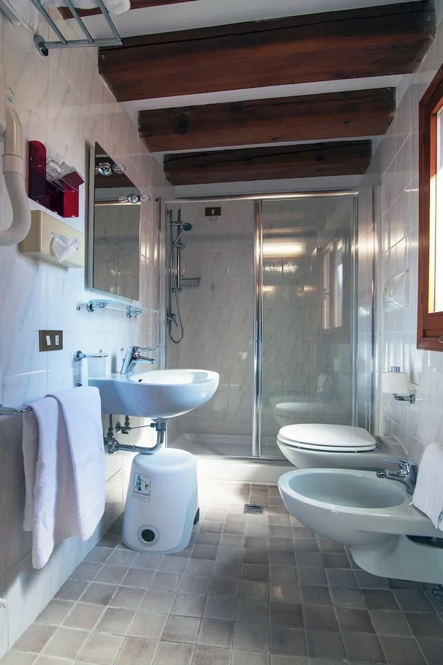 غرفة كلاسيكية بسرير فردي، Orion Hotel 8/8