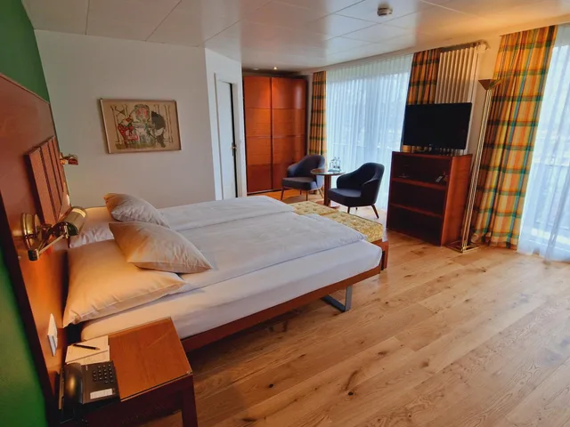 غرفة سوبيريور بسرير مزدوج بشرفة، Engimatt City And Garden Hotel 7/9