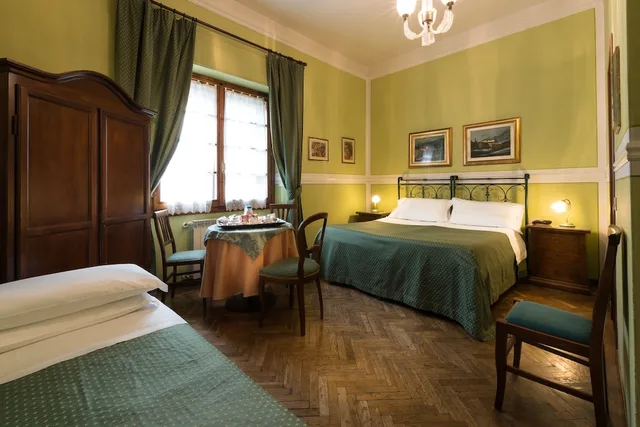 غرفة ثلاثية، Old Florence Inn 1/3