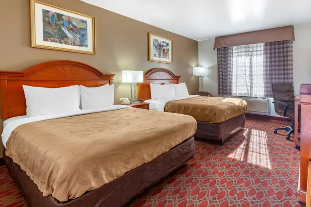 غرفة بسريرين كوين لذوي الإعاقة، Quality Inn & Suites Goodyear - Phoenix West 3/7