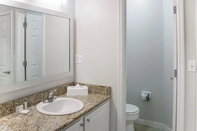 شقة سكنية ديلوكس بسرير كينج مع أريكة بمطبخ صغير، Barefoot N Resort 1/1