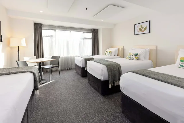 غرفة كلاسيكية رباعية بأربعة أسرّة بحمام مشترك، Hotel Give 5/10