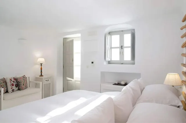 Cave, Classic, Sea View، Iconic Santorini 2/7