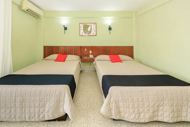 Standard Two Beds With View، Palette Hotel Batab 3/5