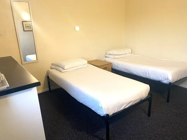 غرفة قياسية بسريرين منفصلين، Hotel 346 1/3