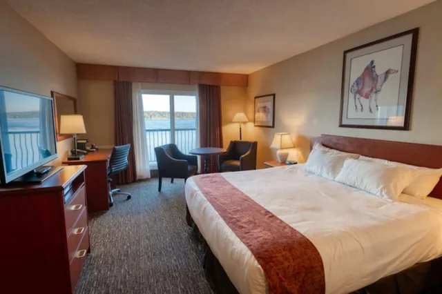 غرفة بسرير كينج، Anchor Inn And Suites 1/2