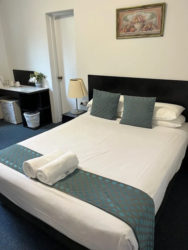 غرفة أساسية بسرير مزدوج، Greenwich Inn Sydney Hotel 3/7