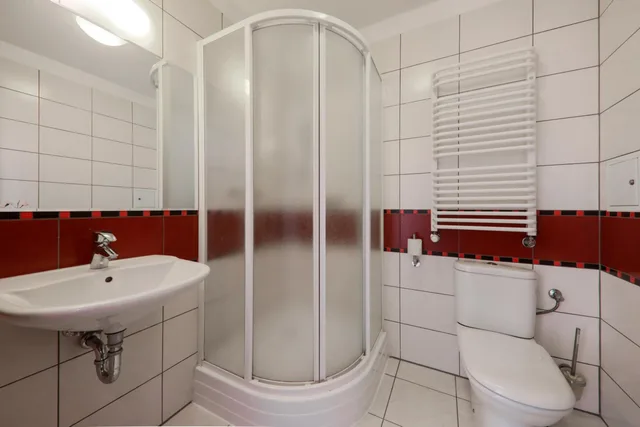 غرفة كبيرة بسريرين منفصلين، Borowiecki Hotel 7/8
