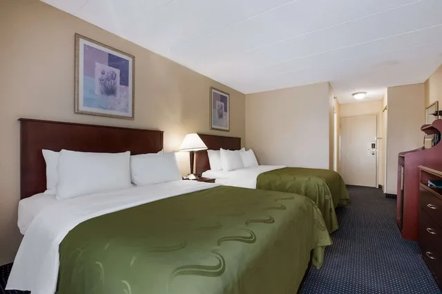 غرفة قياسية بسريرين كوين، Quality Inn Near Princeton 3/6