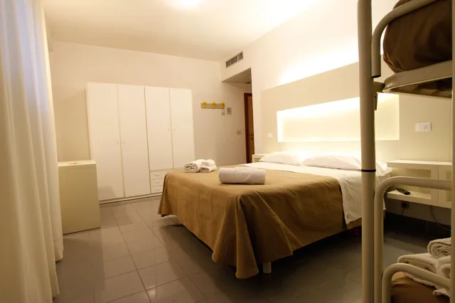 Room, Quadruple, Hotel Desire 4/4