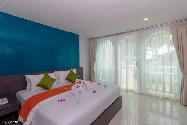 Deluxe, Double Bed, Side Sea View، MODERN LIVING HOTEL 1/10