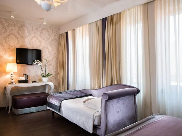 غرفة ديلوكس بسرير مزدوج، Carnival Palace Hotel 1/3