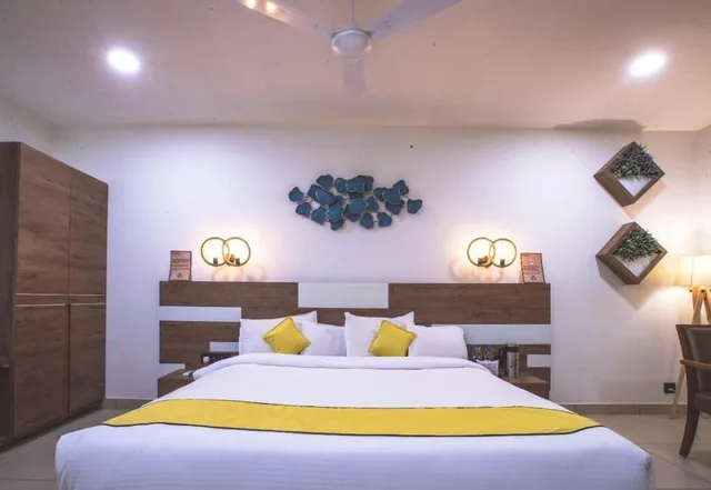 غرفة سوبيريور بسرير كينج، Phoenix Resort 2/5