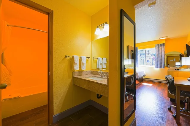 غرفة بسريرين كوين، Coastal Inn Lincoln City - Oregon Coast Hwy 6/6