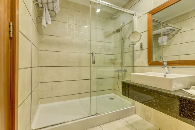 Deluxe, Queen Bed, Mountain Side، Buyuk Abant Hotel 1/1