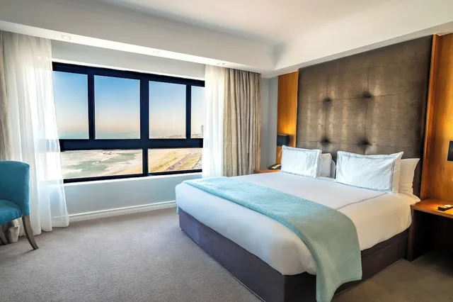 Sea-Facing Robben Island King، Blaauwberg Beach Hotel 2/10