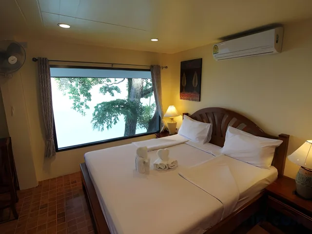 إقامة بسرير كينج بإطلالة على البحر، TOP RESORT 1/4