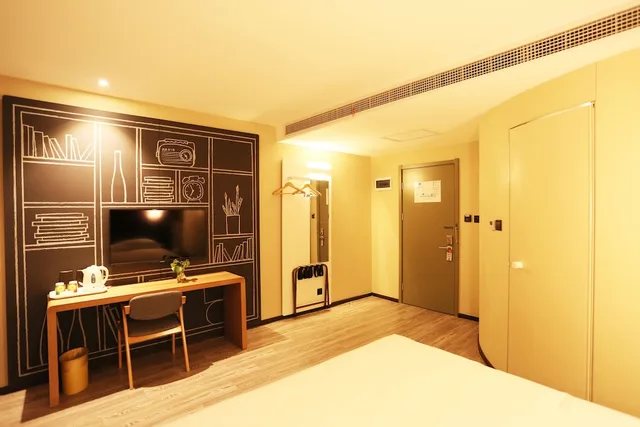 Ibis Xuzhou East Huaihai Road Hotel، Yunlong 28/41