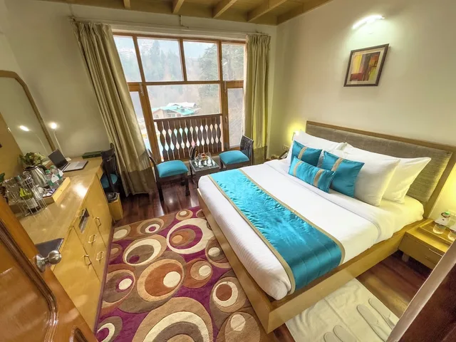 Junior Suite, Double Bed, The Manali Inn 10/10