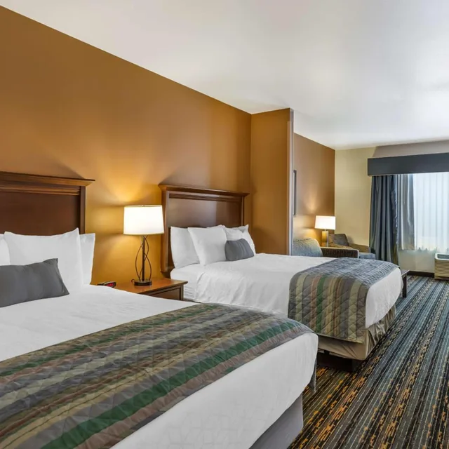 جناح بسرير كوين لذوي الإعاقة، Best Western Plus Casper Inn & Suites 3/4