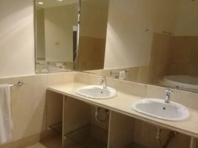 فيلا بـ3 غرف نوم، Carlton Luxury Resort 5/7