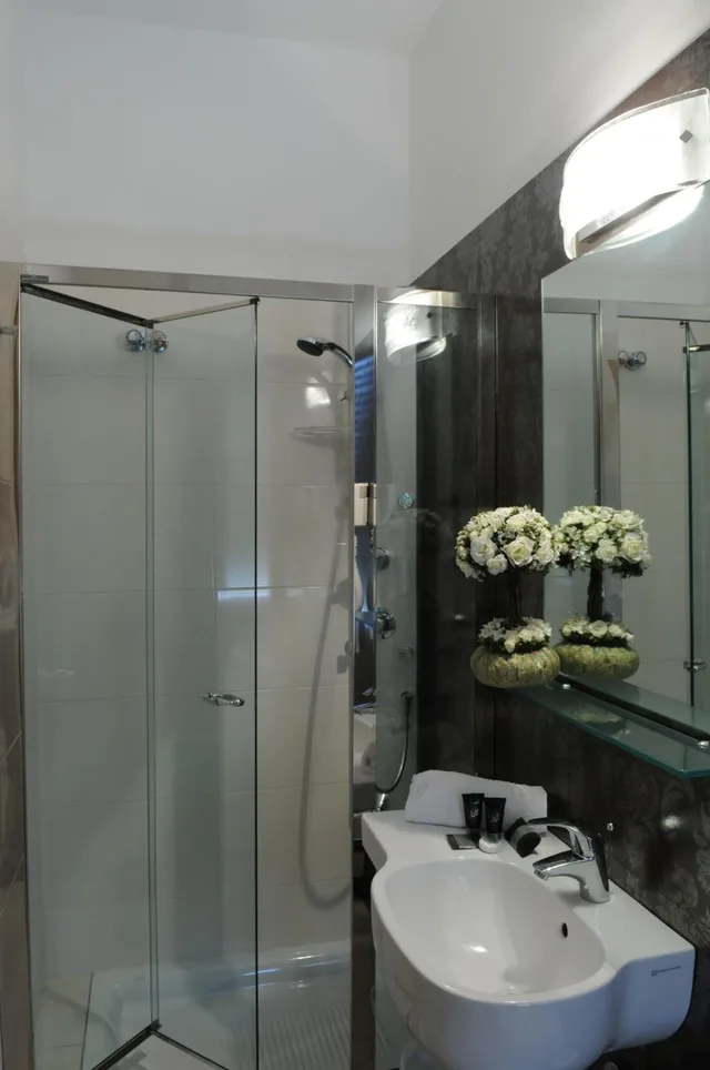 غرفة جونيور ديلوكس مفردة بسرير مزدوج، Hotel Villa Paola 1/1