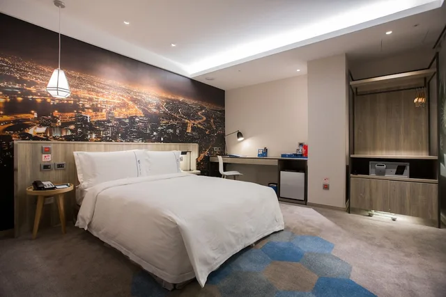 Room, Double Bed, No Window, Accessible، AIRLINE INN KAOHSIUNG STATION 1/4