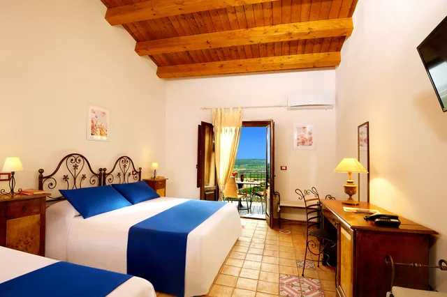 غرفة كومفورت بسرير مزدوج، Kallikoros Hotel Spa Resort 2/5