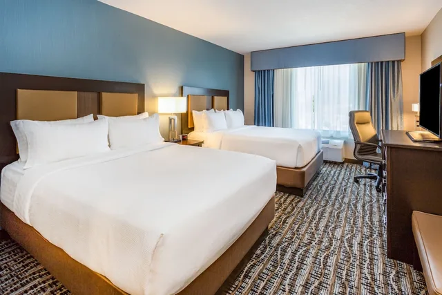 suite, 2 queen beds, Holiday Inn South Jordan Slc South 2/5