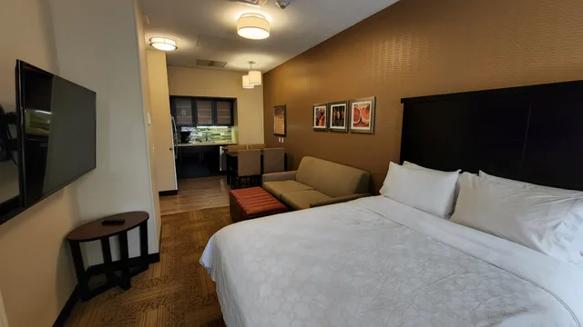 جناح استوديو بسريرين كوين، Staybridge Suites Denver Downtown 2/9