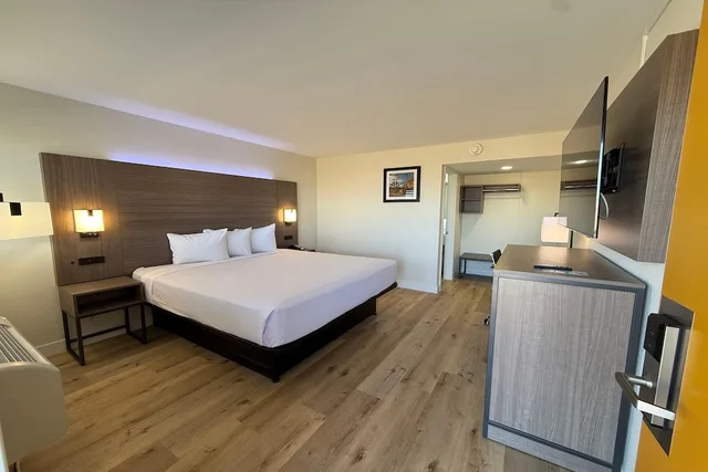 غرفة بسرير كينج، Travelodge by Wyndham Imperial/El Centro 7/10