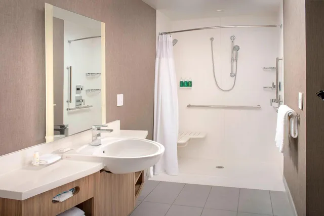 جناح بسرير كينج مع سرير سحّاب إضافي مع أريكة، SpringHill Suites by Marriott Punta Gorda Harborside 4/4