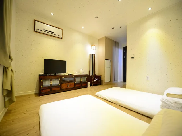 Ondol, Deluxe, Traditional, 2 Futon Beds، Hotel Graytone Dunsan 2/2