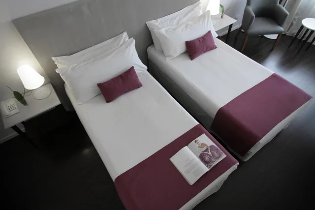 Room, Triple, 3 Beds, Dazzler By Wyndham Buenos Aires Recoleta Ex Dazzler Recoleta 6/10